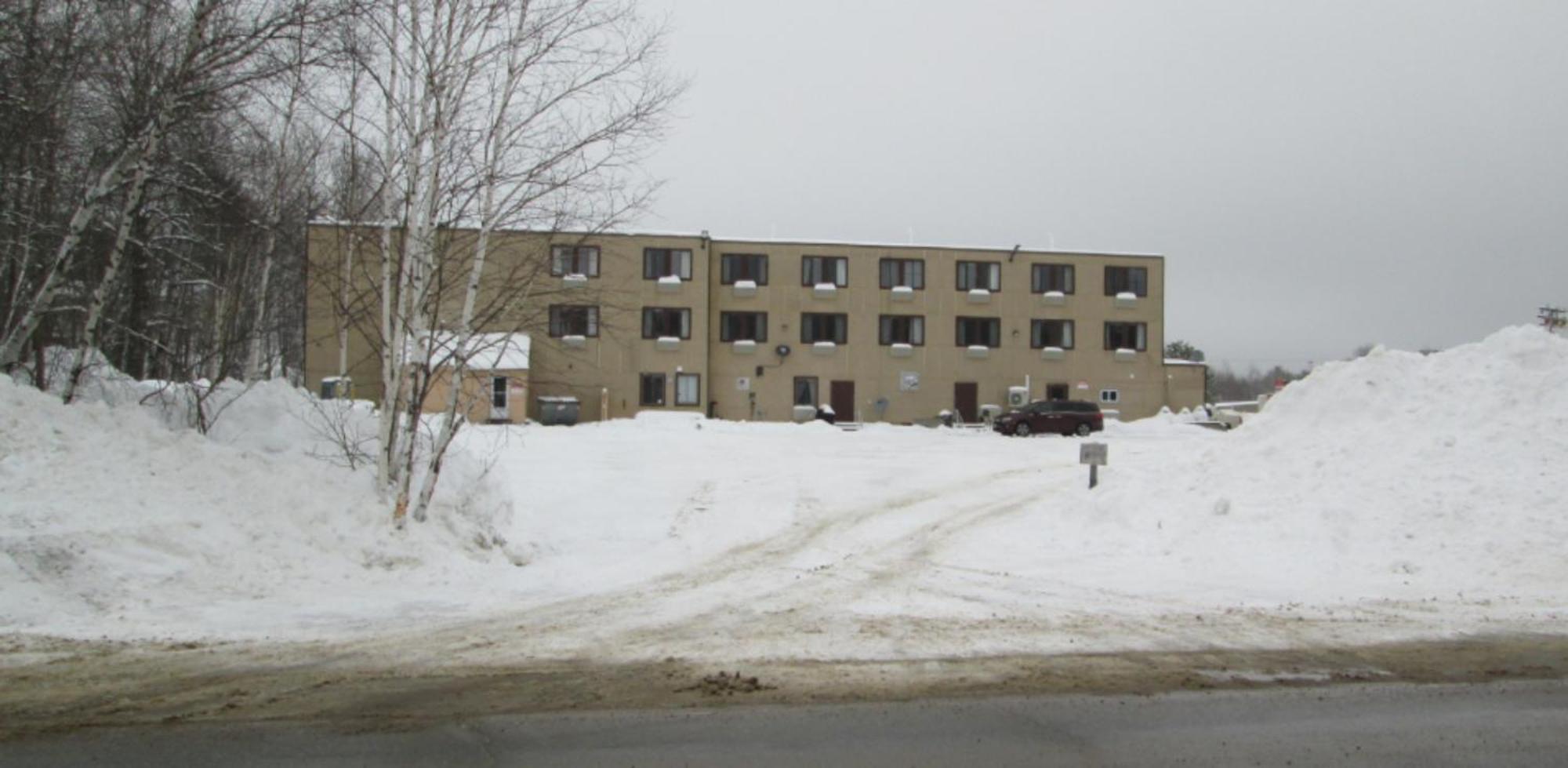 Katahdin Inn & Suites Millinocket Eksteriør bilde