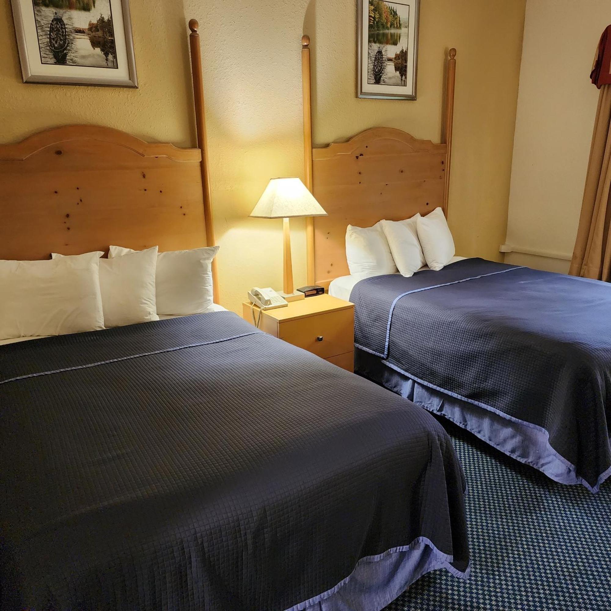 Katahdin Inn & Suites Millinocket Eksteriør bilde