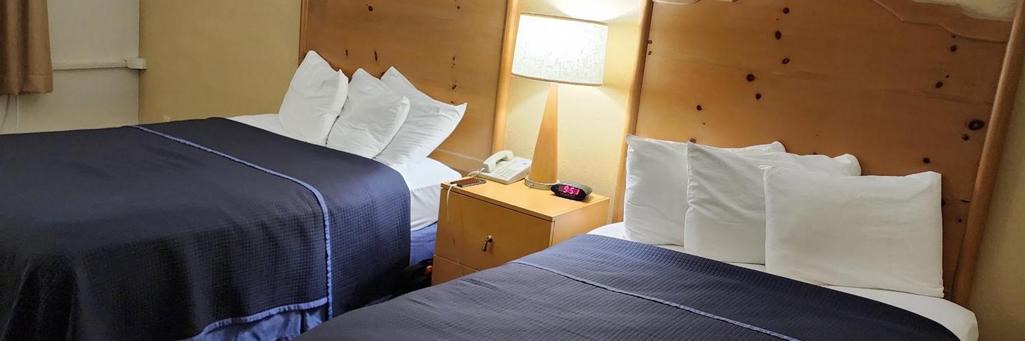 Katahdin Inn & Suites Millinocket Eksteriør bilde