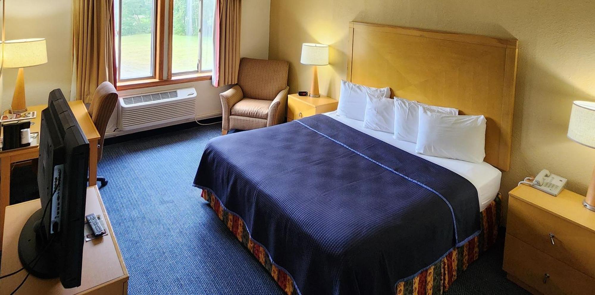 Katahdin Inn & Suites Millinocket Eksteriør bilde